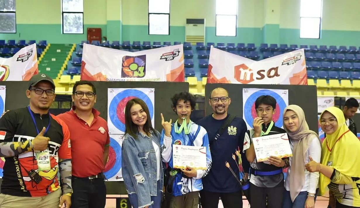 Rossa dan Rizky Langit Ramadhan (Instagram/itsrossa910)