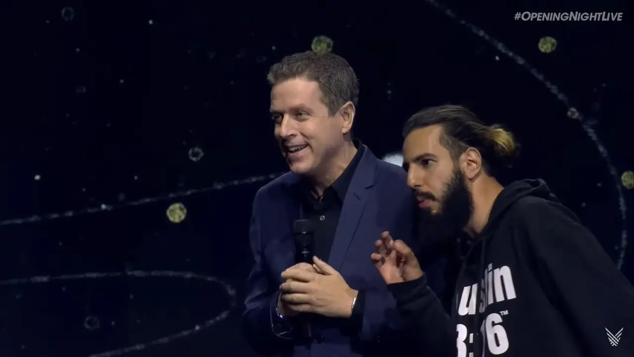 Presentasi Starfield di Opening Night Live Gamescom 2023 "dirusak" oleh seorang pria yang naik ke atas panggung meminta GTA 6 (YouTube The Game Awards)