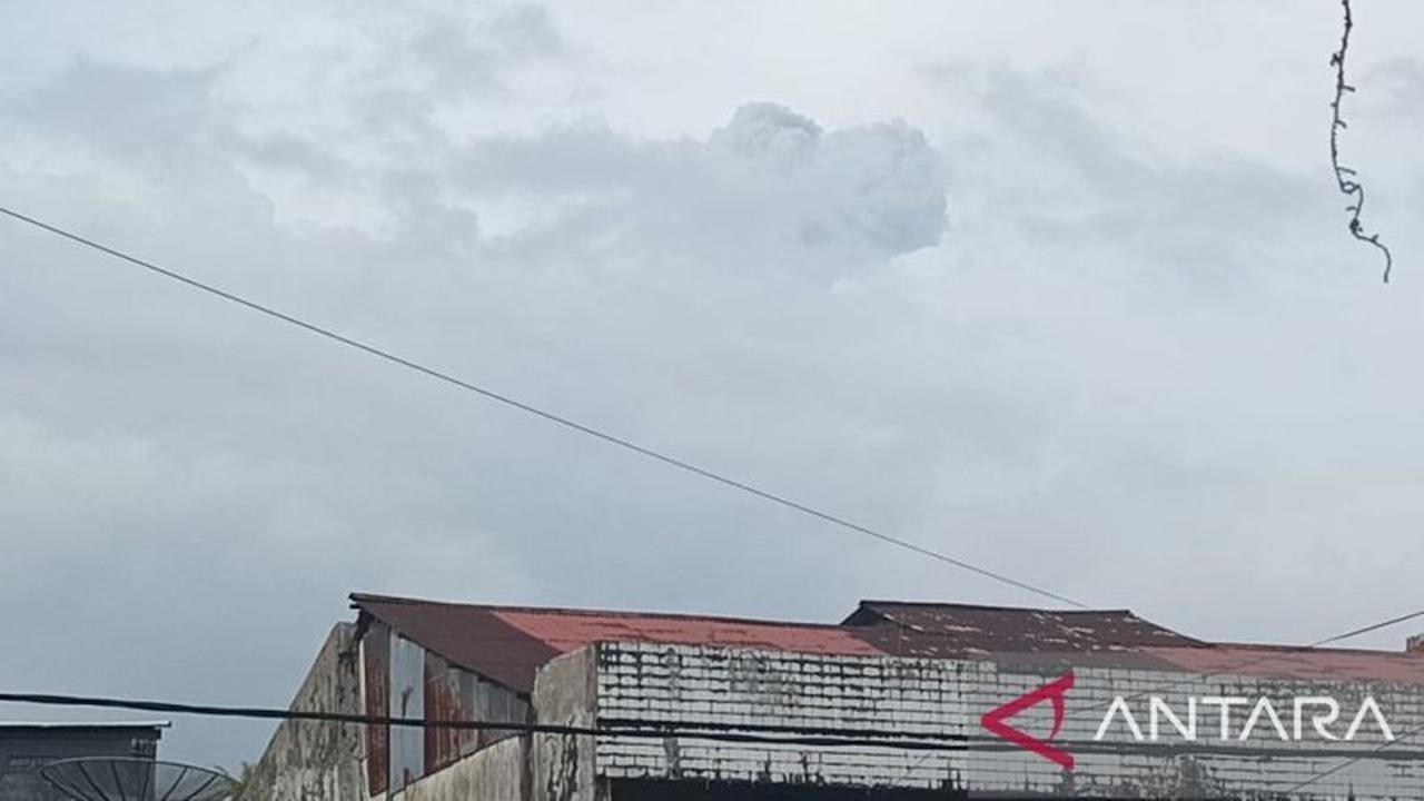 Fakta Erupsi Gunung Marapi: Semburkan Abu Vulkanik 1 Kilometer, Waspada Lahar Dingin!