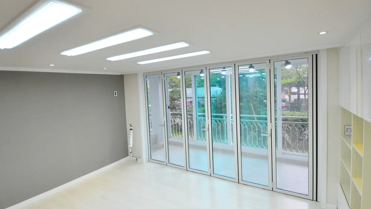 Model Pintu Aluminium Modern