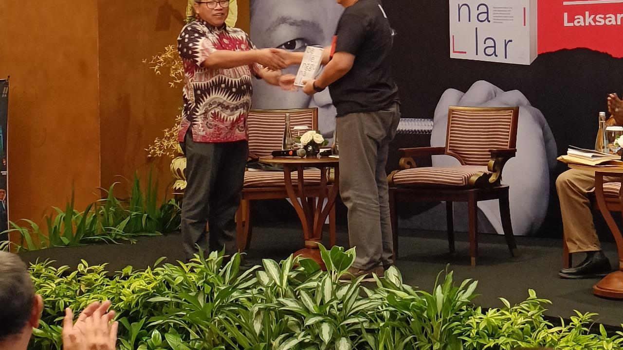 Laksamana Sukardi Luncurkan Buku 'Belenggu Nalar', Target Politik Kasus Korupsi Kapal Tanker