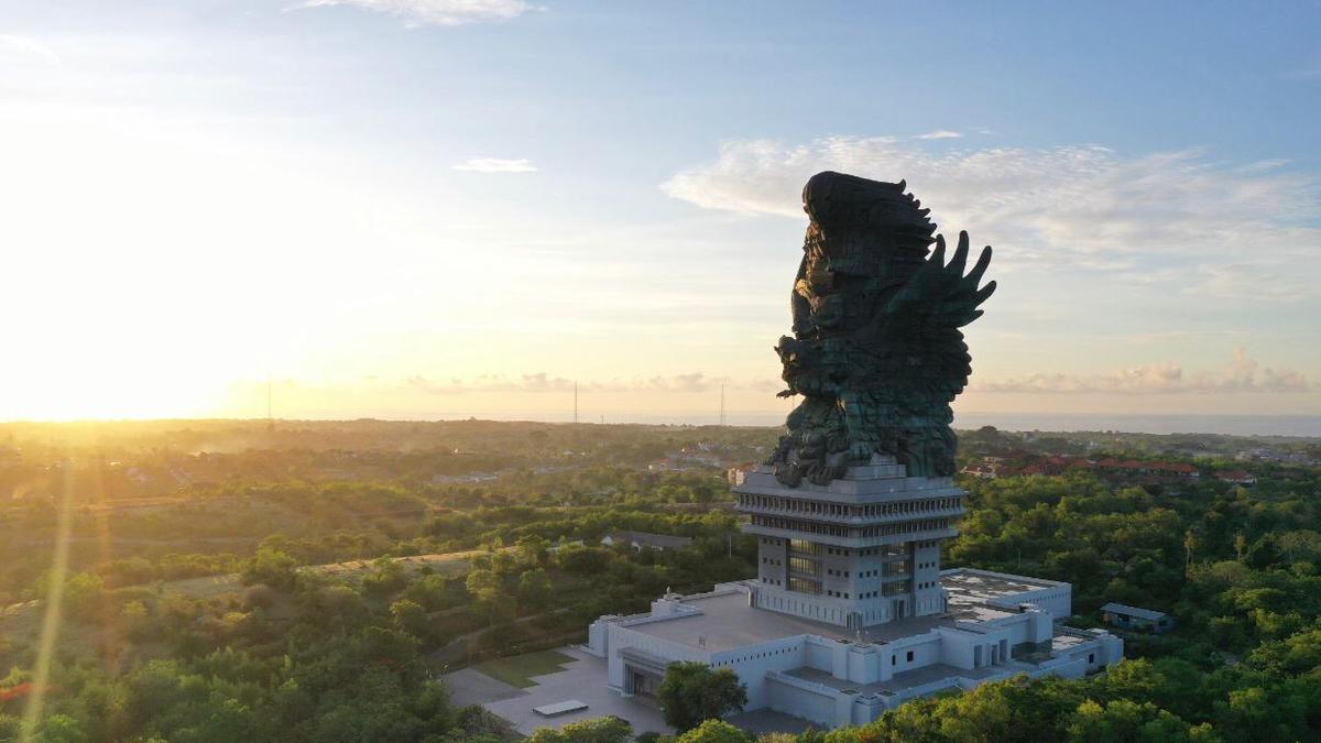 11 Rekomendasi Tempat Makan Sekitar GWK Bali, Lengkap dengan Kisaran Harganya 2025