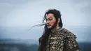 Jang Dong Gun akan kembali berperan sebagai Ta Go. Arthdal Chronicles 2 menceritakan Ta Go setelah 8 tahun menjadi raja. [Foto: tvN via Soompi]