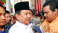 Calon presiden Prabowo Subianto menerima dukungan dari tiga organisasi kemasyarakatan (Liputan6.com/Miftahul Hayat).