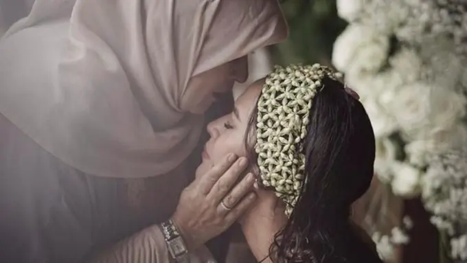 [Bintang] Raisa dan ibunda