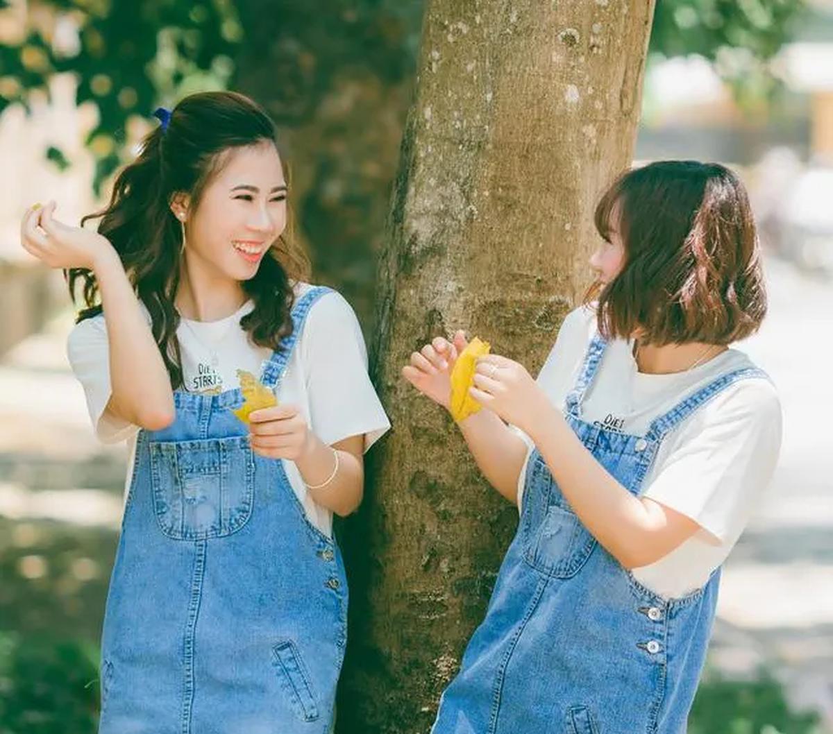 Namun, laporan tersebut mencatat bahwa temuan tersebut tidak menunjukkan bahwa generasi Z menolak hal-hal spiritual, tetapi lebih tertarik untuk mempersonalisasikan spiritualitas mereka.