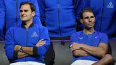 Roger Federer resmi pensiun dari dunia tenis usai melakoni laga terakhirnya di Laver Cup 2022 pada Jumat (23/9/2022) waktu setempat. (AP/Kin Cheung)