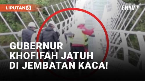 VIDEO: Kepleset, Gubernur Jatim Khofifah Jatuh di Jembatan Kaca Bromo