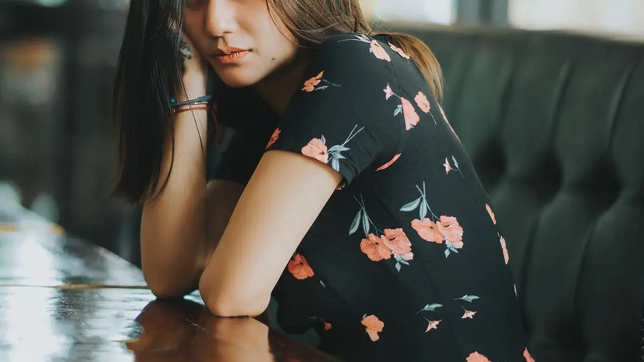 Potret Cantik Chagii Amelia, Selebgram yang Digrebeg di Hotel Bareng Ridho Illahi