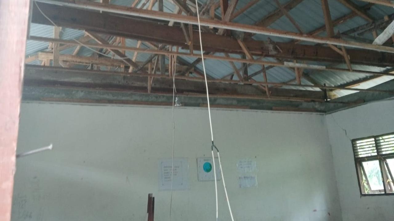 sekolah rusak akibat gempa di Taput