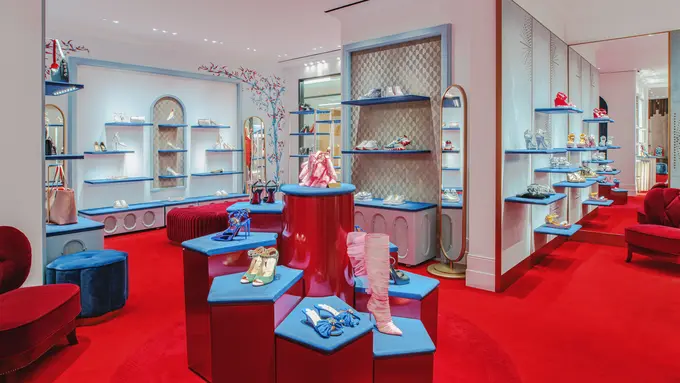 Tampilan Baru Butik Christian Louboutin