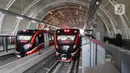 Kereta ringan atau Light Rail Transit (LRT) Jabodebek terlihat di Jakarta, Kamis (6/7/2023). (Liputan6.com/Herman Zakharia)