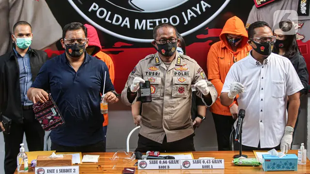 Catherine WilsonTertunduk Saat Rilis Penyalahgunaan Narkoba