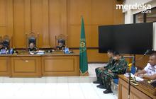 VIDEO: Momen Tiga TNI Terdakwa Penembak Bos Rental Mobil Nangis Minta Tak Dipecat