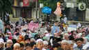 Keputusan tersebut juga disesuaikan dengan hasil pemantauan hilal yang dilakukan di berbagai titik di Indonesia. (Liputan6.com/Herman Zakharia)