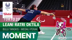 Berita video highlights atlet para bulutangkis Indonesia di kategori SL4, Leani Ratri Oktila, kembali meraih medali di Paralimpiade Tokyo 2020, Minggu (5/9/2021) pagi hari WIB.