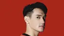 <p>Baru saja merilis single &ldquo;Lestari Merdu,&rdquo; Afgan Syahreza merefleksi perjalanan kariernya hingga ke titik yang sekarang. Salah satunya, titik penting dalam karier Afgan bisa jadi single kolaborasi bareng Jackson Wang. Single berjudul &ldquo;M.I.A&rdquo; ini dilepas ke pasar pada Maret 2021 dan disambut hangat publik. Di era digital, Afgan sadar punya peluang besar untuk mendunia bersama musiknya. (Foto: Dok. Trinity Optima)</p>