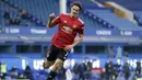 Edinson Cavani yang kini tengah menjalani musim pertama berseragam Boca Juniors menempati posisi keempat sebagai pemain Uruguay tertajam di Premier League. Dua musim membela Manchester United di Premier League saat ketajamannya mulai pudar usai meninggalkan PSG, ia hanya mampu mencetak 12 gol dan 4 assist dari 41 laga. (AFP/Pool/Clive Brunskill)