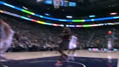 Berita video the best chasedown blocks from 2017 NBA season featuring LeBron James and Kevin Durant.