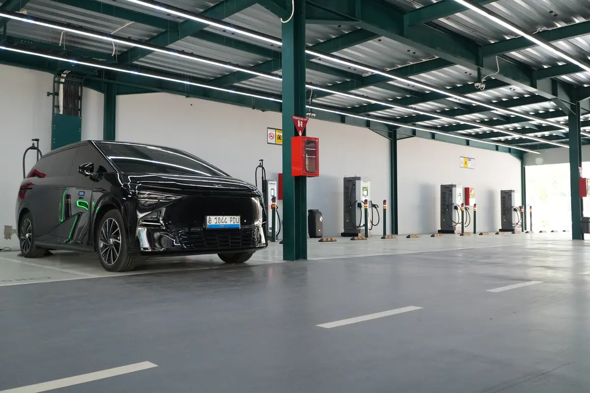 Voltron Resmikan Charging Hub Ultra Fast di Puri Indah, Isi Baterai 80 Persen Cuma 12 Menit (ist)