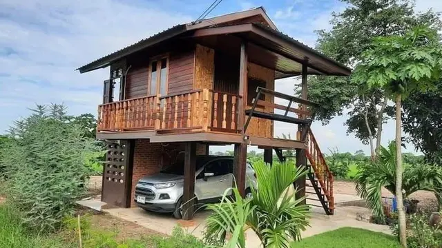 Rumah panggung sederhana (Foto: Pinterest)