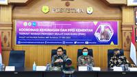Koordinasi kehumasan dan PPID kementan terkait wabah PMK di Pusat Veteriner Farma (Pusvetma) Surabaya, Jumat, 27 Mei 2022.