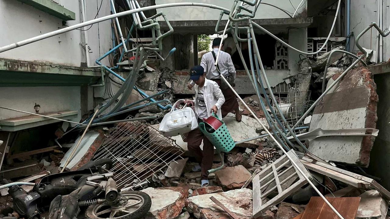 VIDEO: Detik-Detik Mencekam Gempa Dahsyat M7,7 Myanmar, Warga Panik Hingga Gedung-Gedung Runtuh