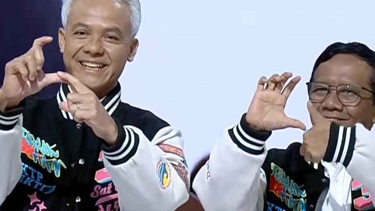 Berikut ini simulasi jika Ganjar terpilih sebagai Presiden dan menaikkan gaji guru dengan rumusan yang sama.