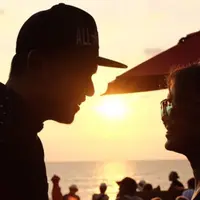 Sebelum jadian, Rina Nose kerap kali mengunggah foto bersama Fakhrul Razi. Mungkinkah cinta telah lama bersemi?