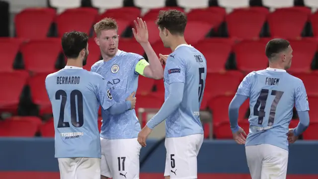 FOTO: Manchester City Comeback, Bungkam PSG 2-1 - Kevin De Bruyne
