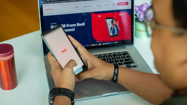 Telkomsel Redi