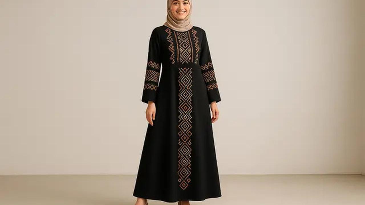 9 Model Gamis Hitam Kombinasi Bordir, Tampil Stylish dan Elegan Tanpa Kaku
