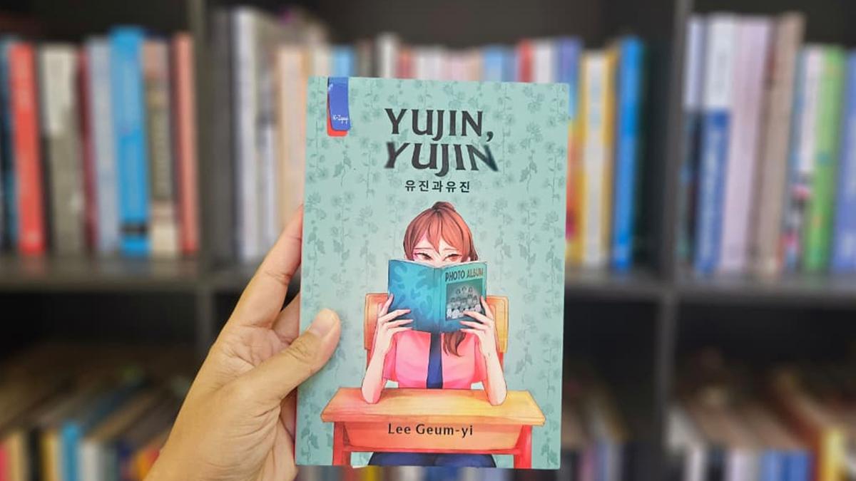 Review Buku Novel Yujin, Yujin