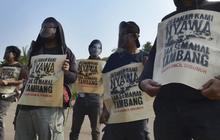 Aksi solidaritas di depan Istana mengutuk pembunuhan Salim Kancil