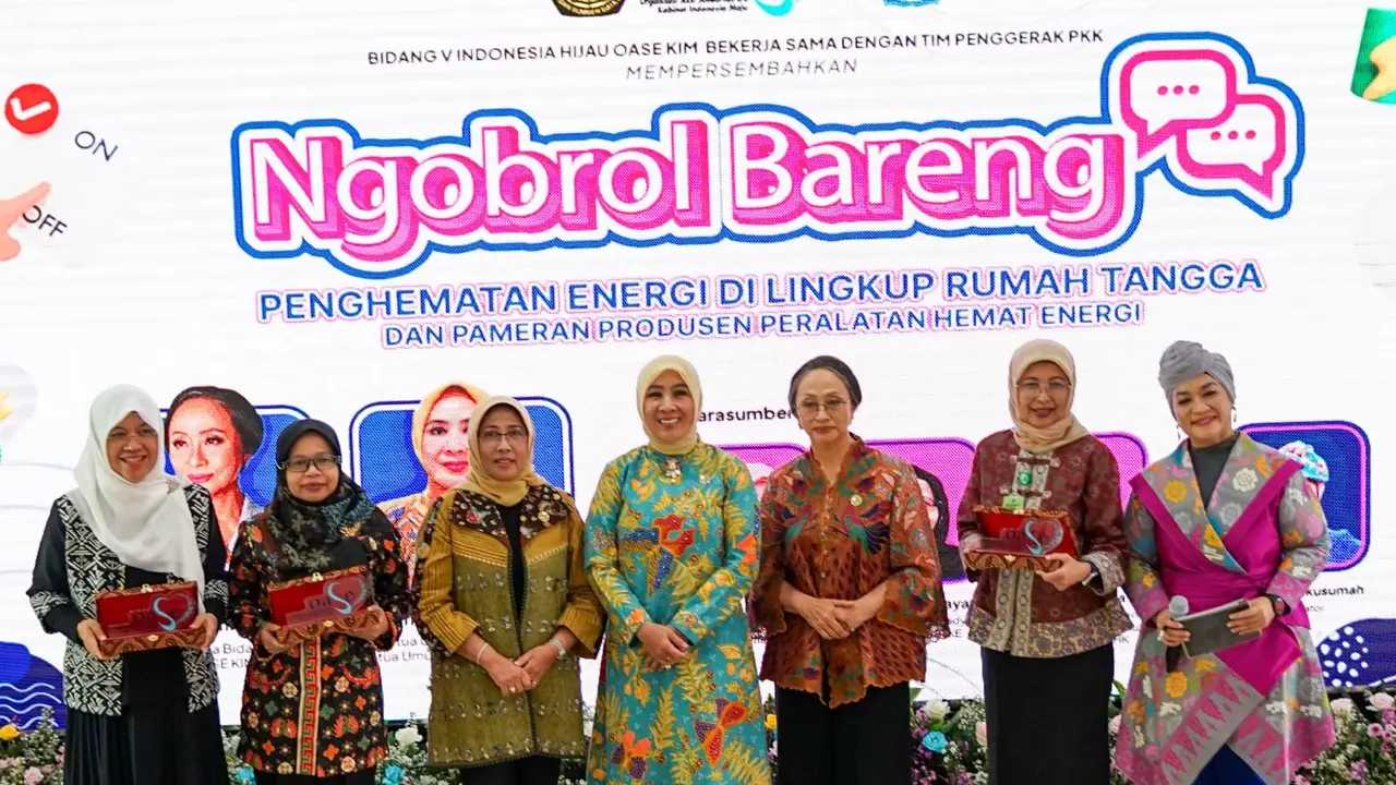 Organisasi Aksi Solidaritas Era Kabinet Indonesia Maju (OASE KIM) menyelenggarakan acara 'Ngobrol Bareng Penghematan Energi di Lingkup Rumah Tangga'.