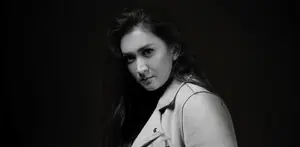 Menurut Nafa Urbach, di pedalaman Indonesia masih banyak orang yang menganggap pendidikan formal sebagai sesuatu yang tidak penting.