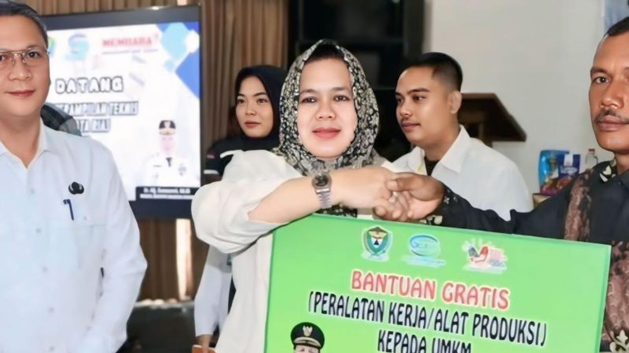 Fakta Unik: Muara Enim Genjot 10.000 Lapangan Kerja Baru Lewat Pelatihan Pangkas Rambut dan Fotografi
