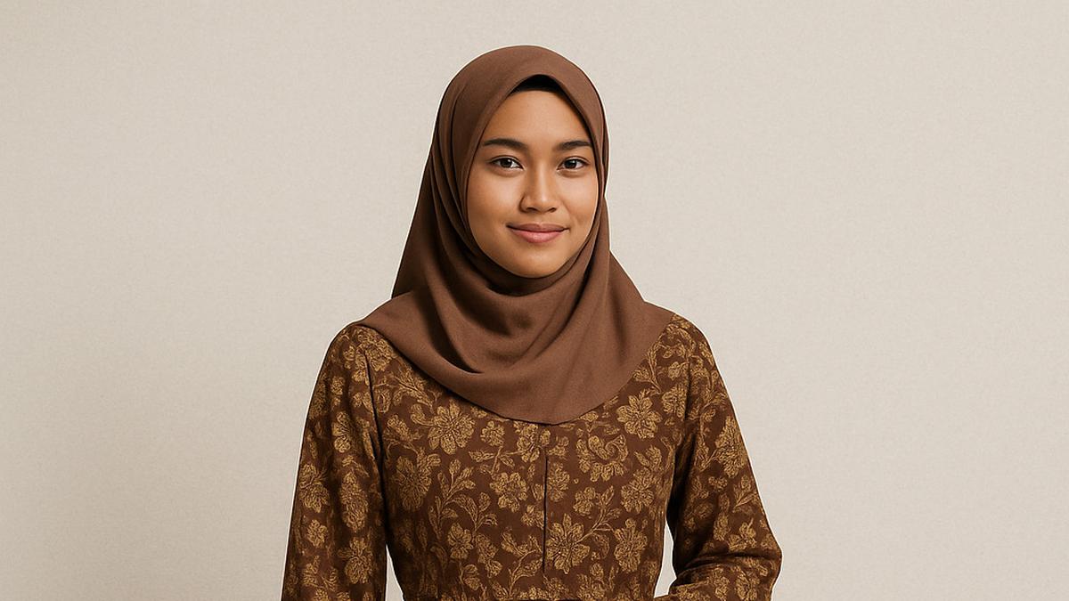 5 Ide Dress Batik Maxi untuk Pengajian Sampai Pesta, Simpel dan Elegan