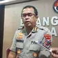 Kabid Humas Polda Jatim Kombes Pol Frans Barung Mangera (Foto: Liputan6.com/Dian Kurniawan)