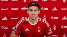 Nottingham Forest dengan bangga mengumumkan perekrutan bek Argentina Gonzalo Montiel dari Sevilla. (FOTO: twitter.com/NFFC)