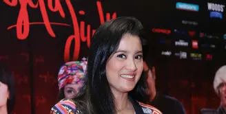 Aktris dan Sutradara Marcella Zalianty bersiap melanjutkan kembali pendidikan ke jenjang S3. Keinginannya tertunda lantaran, Marcella sedang menyelesaikan produksi film. (Nurwahyunan/Bintang.com)