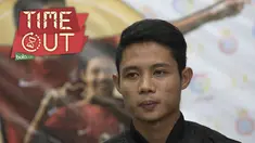 Evan Dimas mengalami cedera pada lengan kirinya dan memaksa ia hanya berlatih dengan fitness dan memperkuat otot-otot kakinya.