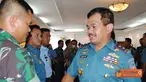 Citizen6, Surabaya: Pangkolinlamil Laksda TNI S.M. Darojatim, Latihan Pos Komando (Latposko) I Latihan Angkutan Laut Militer (Latanglamil) 2012 pada, Jumat (11/5) di di Ruang Gimin, Mako Satlinlamil Surabaya. (Pengirim: Dispenkolinlamil)