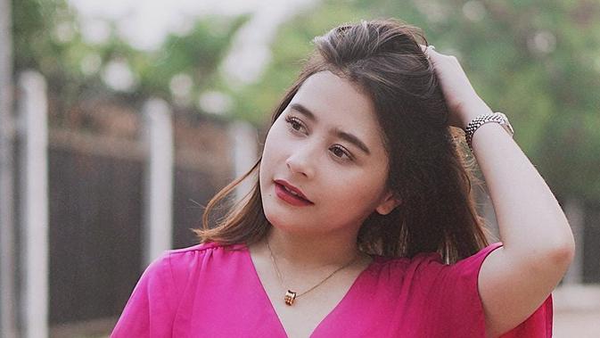 5 Fakta Rumah  Baru Prilly  Latuconsina Ada Lemari 100 