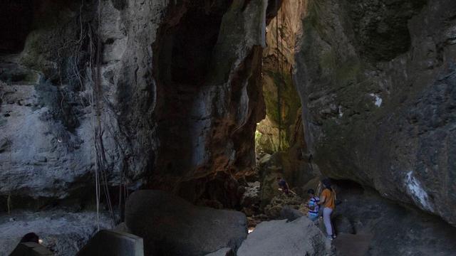Menyingkap Keajaiban Alam Di Gua Batu Cermin Labuan Bajo Lifestyle Liputan6 Com