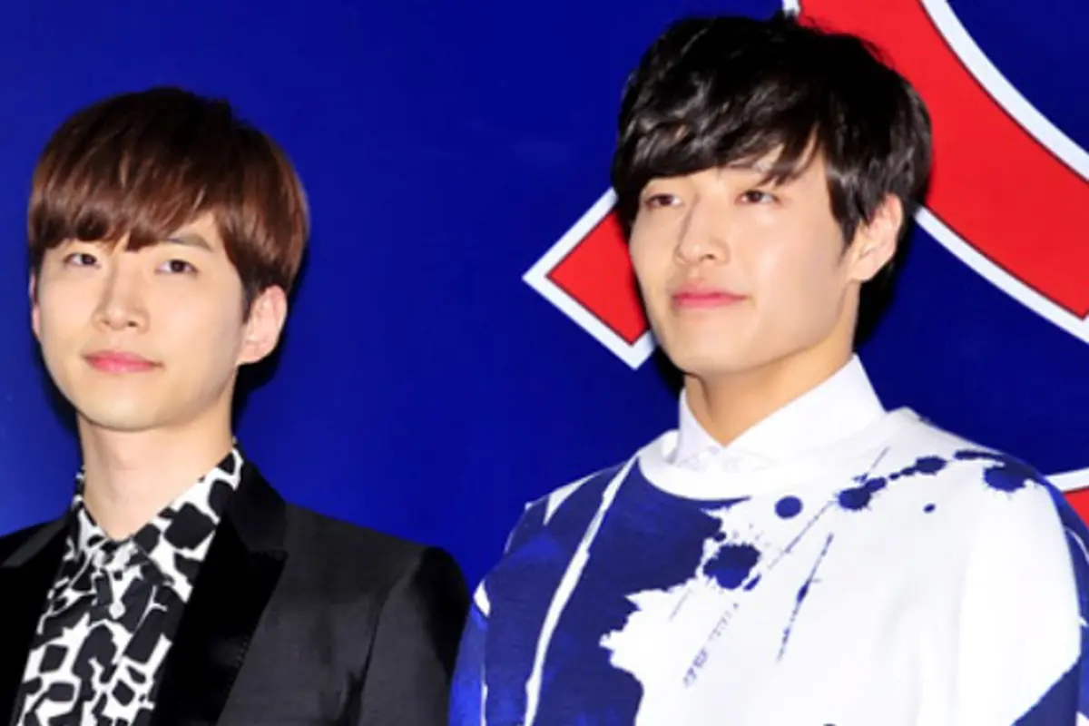 Junho 2PM dan Kang Ha Neul