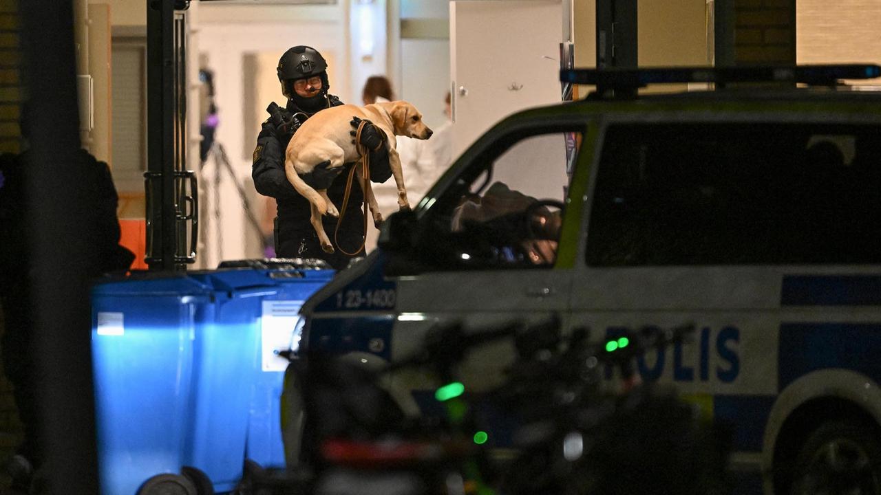 Penembakan Massal Kampus di Swedia
