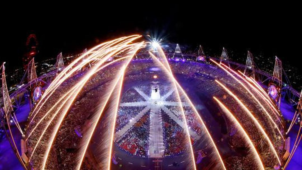 Kembang api meriahkan penutupan Olimpiade