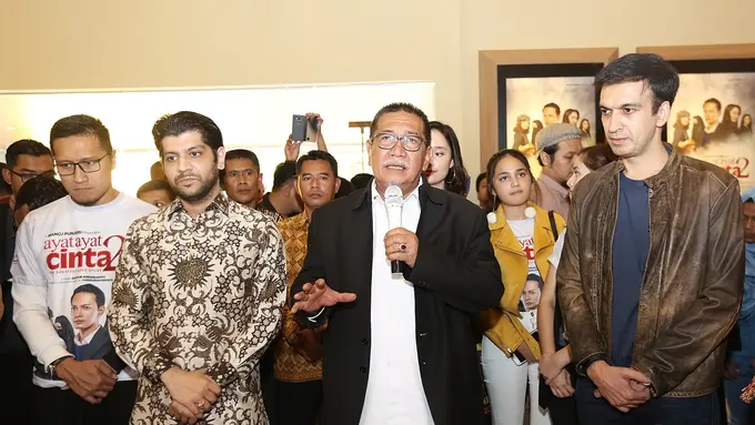 [Bintang] Dee Cinema