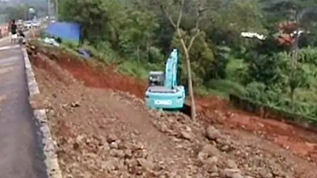 Perbaikan Amblasnya Tol Cipularang KM 1 Minggu